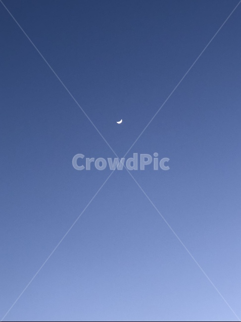 달,하늘,초승달,밤하늘,작은달,야경,밤,풍경,nightscape,night,landscape,nature,자연,outdoors,옥외,leisure activities,레저 활동,adventure,모험