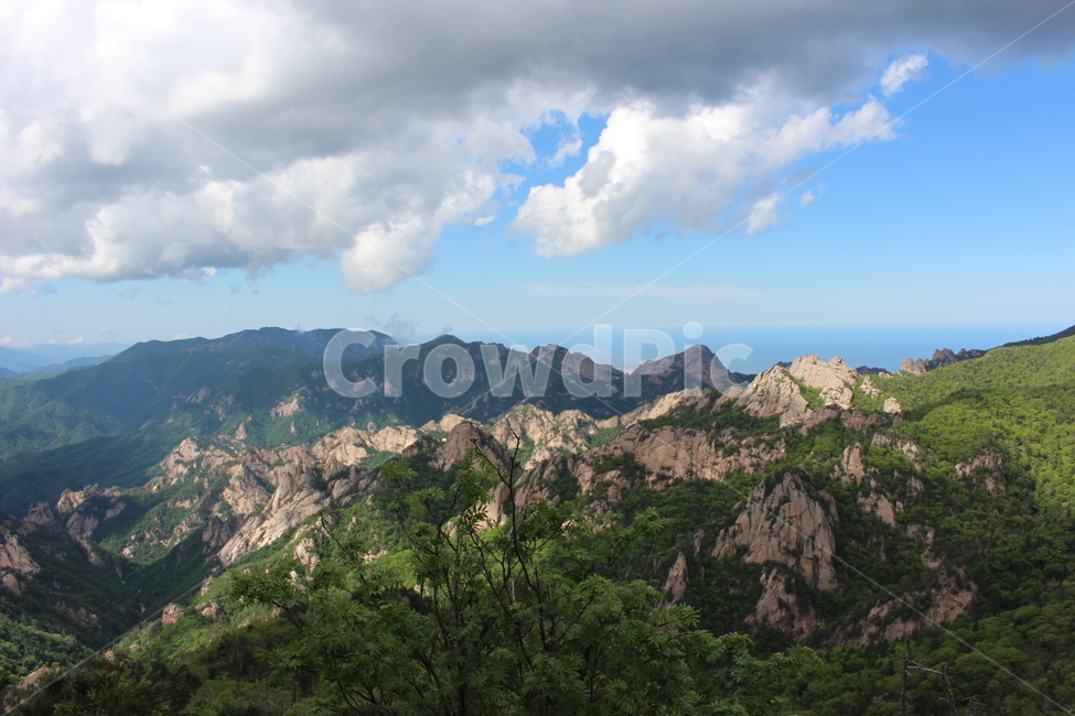 nature,자연,나무,설악산,등산,산,파란하늘,구름,bluesky,tree,climb,mountain,자연,풍경,nature,landscape
