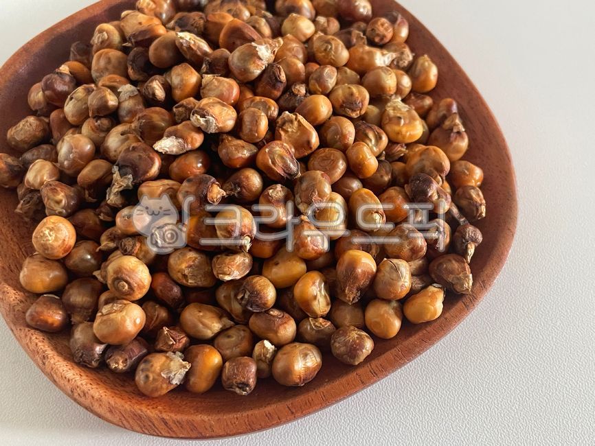 Corn,corn tea,roasted corn,savory,domestic corn,corn kernels,corn kernels,grain,healthy,health tea,savory,fall,summer