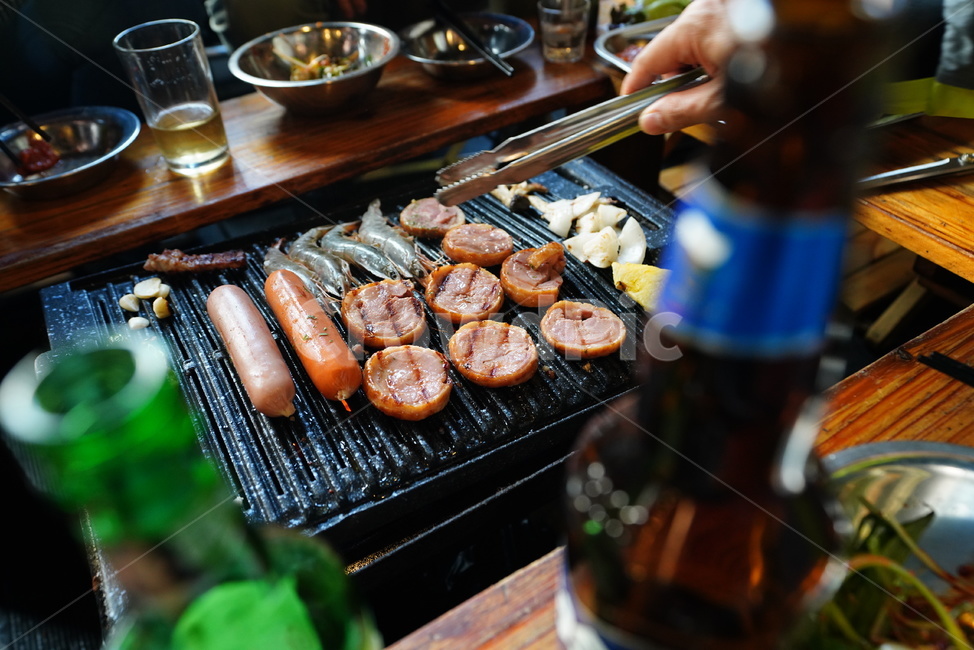 불판,육식,구이,육류,먹거리,음식,푸드,한식,식사,술안주,안주거리,food,식품,소세지,오리고기,새우,음식,식재료,요리,food,cook,meal,dishes,food reserves