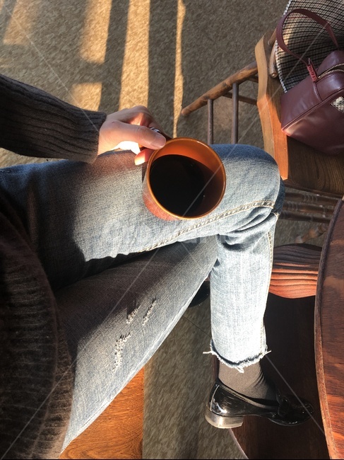 카페,커피,겨울카페,겨울커피,아메리카노,따뜻한커피,커피,카페,coffee,cafe