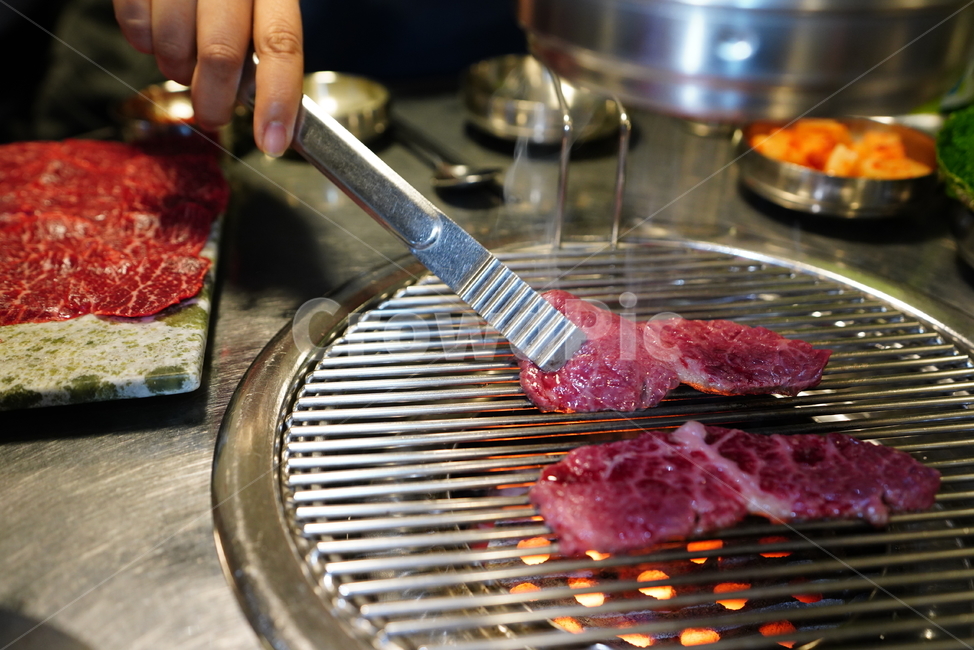 한우,구이,육류,육식,소고기,안주거리,안주,먹거리,음식,food,한식,음식,식재료,요리,food,cook,meal,dishes,food reserves,육류,고기,meat,한식,한국음식,한국요리,korean food,korean dishes,korean meal,korean cook