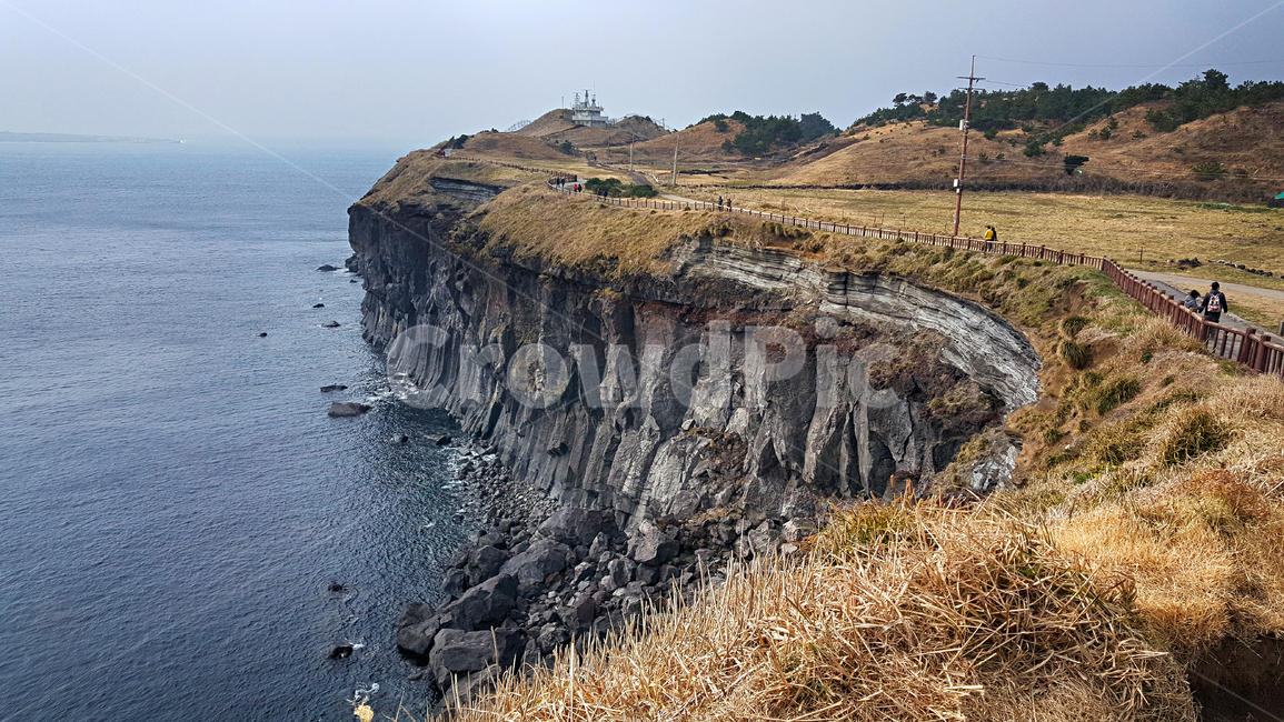 송악산,둘레길,제주도,서귀포시,바다,길,절벽,해안절벽,자연,풍경,nature,landscape,한국자연풍경,한국자연경관,korea nature landscape,제주도,jeju,jeju island