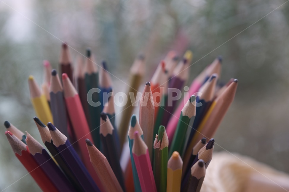 색연필,감성,감성사진,드로잉,그림,조용한,색감,학용품,문구류,사무용품,school supplies,stationery,office supplies