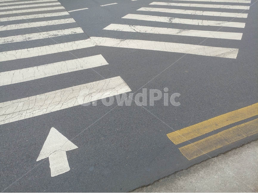 횡단보도,도로,텍스쳐,무늬,바닥,교통,교통수단,traffic,transportation,asphalt,아스팔트,road