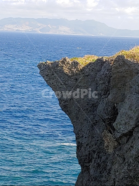 바닷가,바위,절벽,해안,기암괴석,바다,자연,풍경,nature,landscape,outdoors,옥외,cliff,낭떠러지,promontory,곶