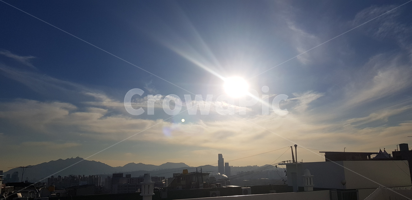 서울,하늘,구름,햇빛,도시,여유,낮,나들이,해,건물,도시,풍경,city,landscape,한국도시풍경,한국도시경관,korea cityscape,light,빛,flare,플레어,nature,자연,sunlight