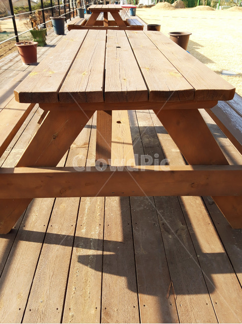 나무,테이블,나무바닥,나무결,나무테이블,여유,그림자,woods,table,shadow