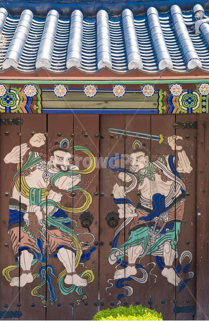 신륵사,사천왕,수호신,문양,무늬,사찰,기와,한국전통,한국문화,korean traditional,korean culture,종교,신앙,religion,belief,faith