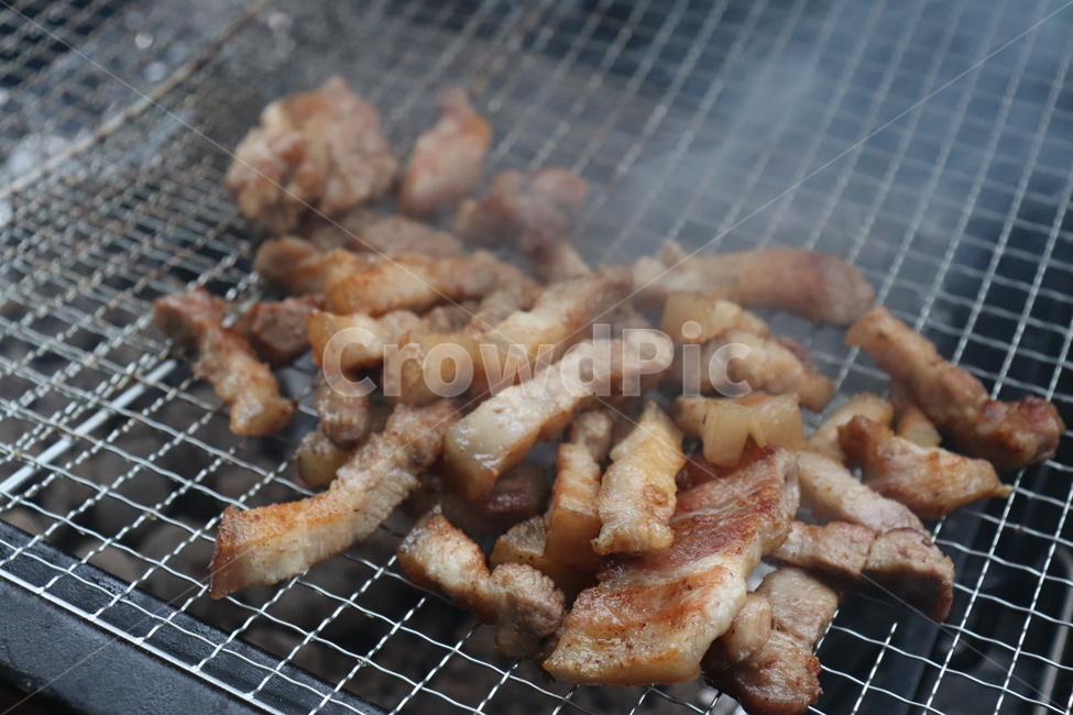삼겹살,고기,바베큐,음식,석쇠구이,연탄구이,캠핑,bbq