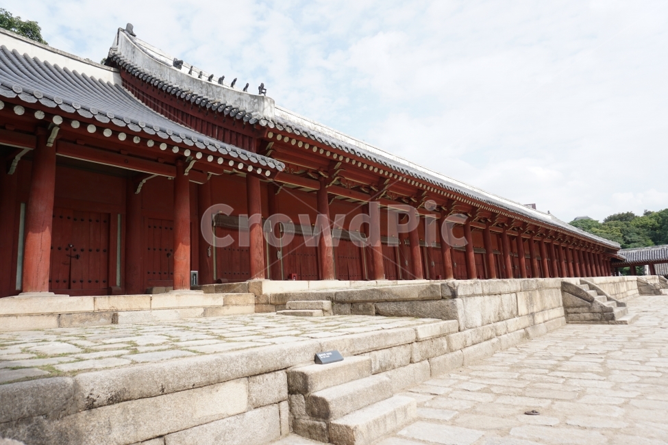 종묘,문화재,기와집,조선,기와집위하늘,파란하늘,한국전통,한국문화,korean traditional,korean culture,랜드마크,landmark,tourist attraction,한국랜드마크,한국관광지,한국명소,korea landmark,korea tourist attraction