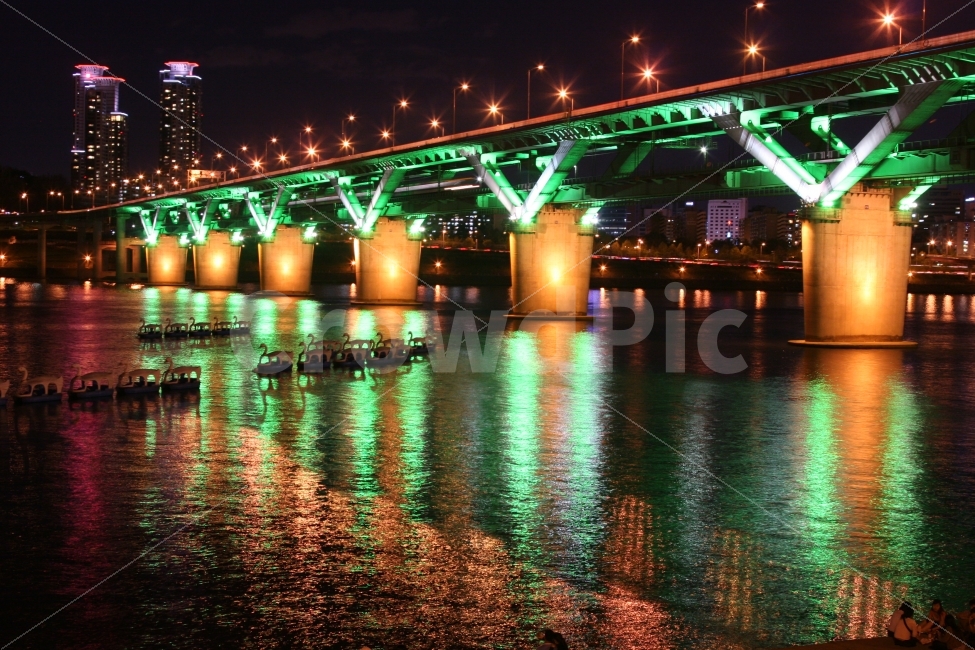 밤한강,도시,다리,야경,불빛,도시,풍경,city,landscape,야경,밤,nightscape,night,water,물