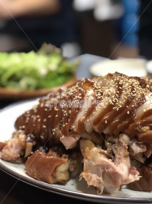 음식,음식사진,족발,맛집,먹방,음식,식재료,요리,food,cook,meal,dishes,food reserves,육류,고기,meat,한식,한국음식,한국요리,korean food,korean dishes,korean meal,korean cook