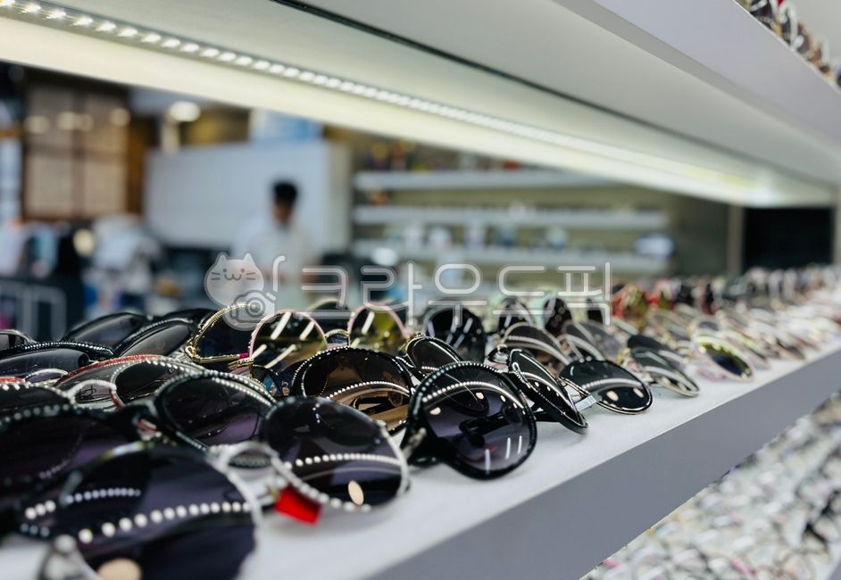 안경,선글라스,시력,안경점,교정,근시,난시,안경판매점