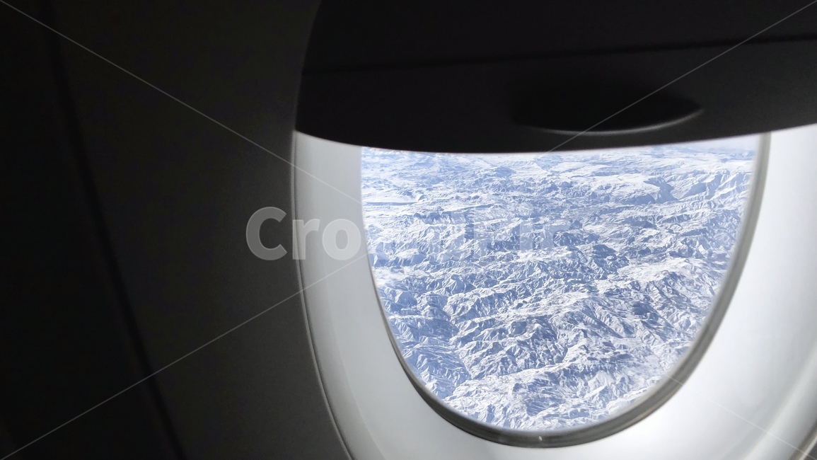 window,창문,비행기,설레임,여행,출국,여행지,겨울여행,설산
