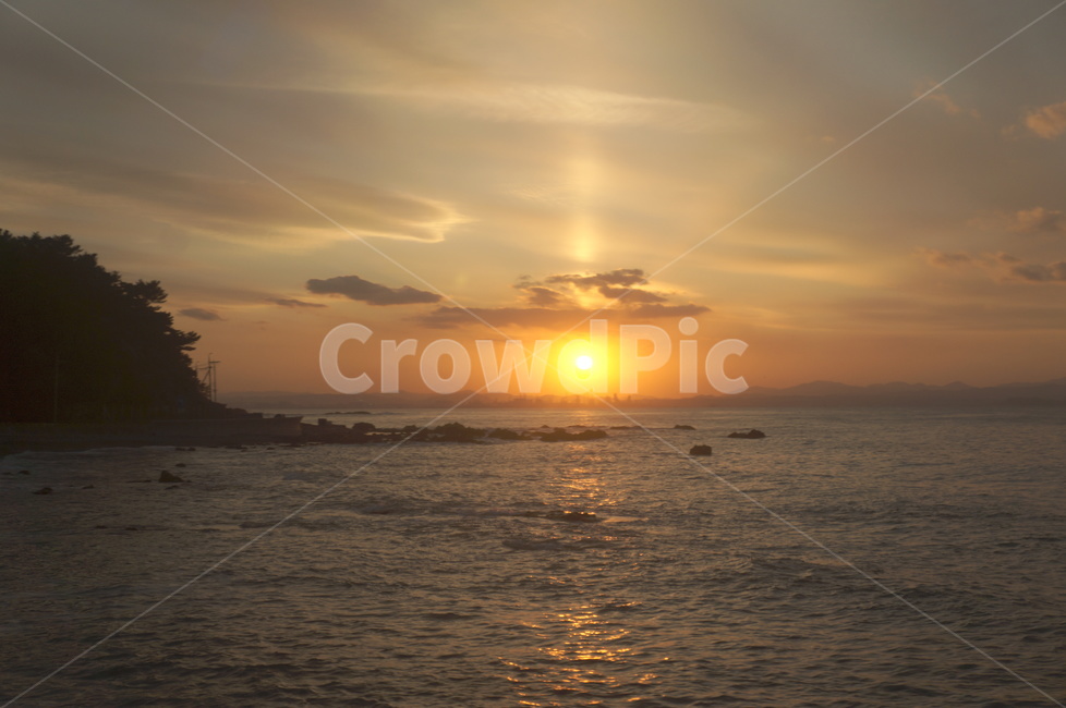 nature,자연,outdoors,옥외,sunlight,햇빛,dusk,황혼,sunset,일몰,dawn,새벽,sky,하늘,redsky,붉은하늘,부산,sea,ocean