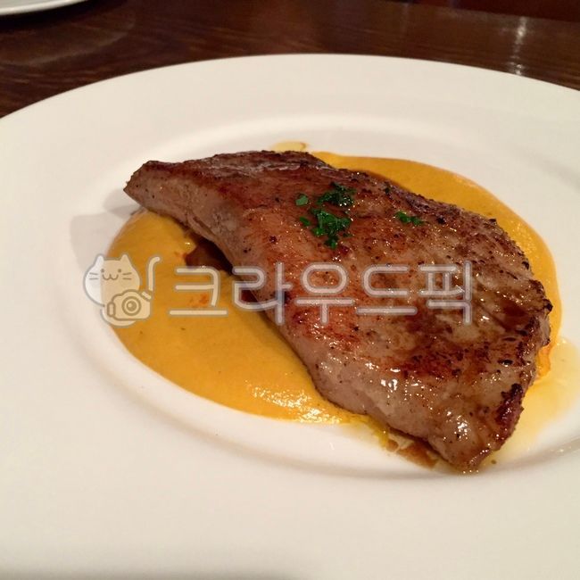 닭가슴살,닭고기,스테이크,치킨스테이크,소스,이탈리안,레스토랑,맛있는,음식,식사,요리,chickenbreast,chicken,steak,chickensteak,sauce,italian,italianfood,restaurant,delicious,tasty,food,meal,lunch,dinner,dish