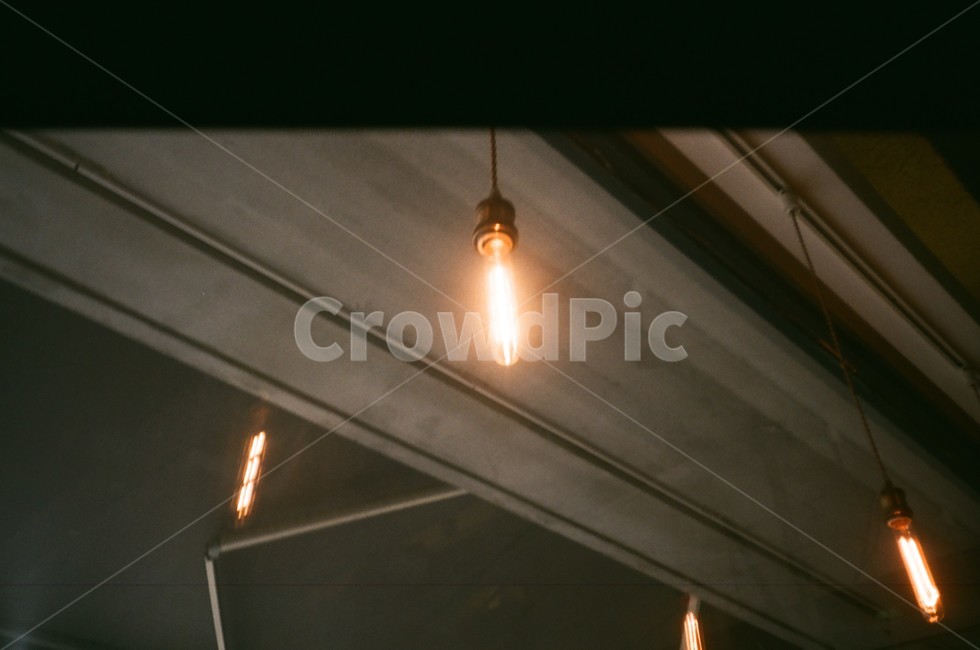 필카,필름카메라,조명,오후,카페,인테리어,실내디자인,interior design