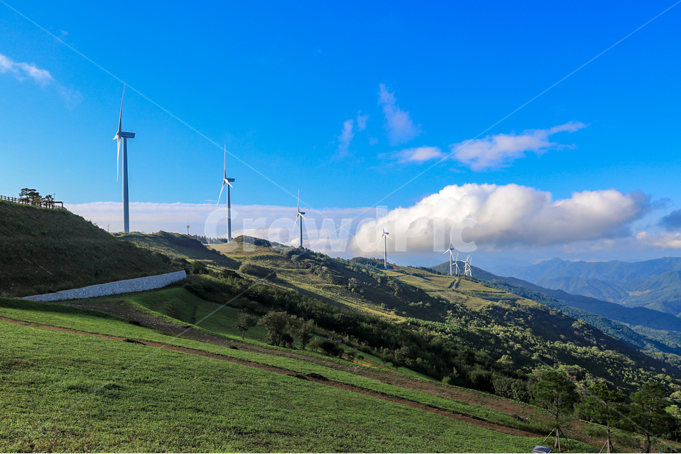 청옥산,육백마지기,풍력발전소,산정상,정상,산꼭대기,풍차,풍력발전기,자연,풍경,nature,landscape,한국자연풍경,한국자연경관,korea nature landscape,산업,industry,industrial,에너지산업,energy industry,engine,엔진,motor,모터,machine,기계