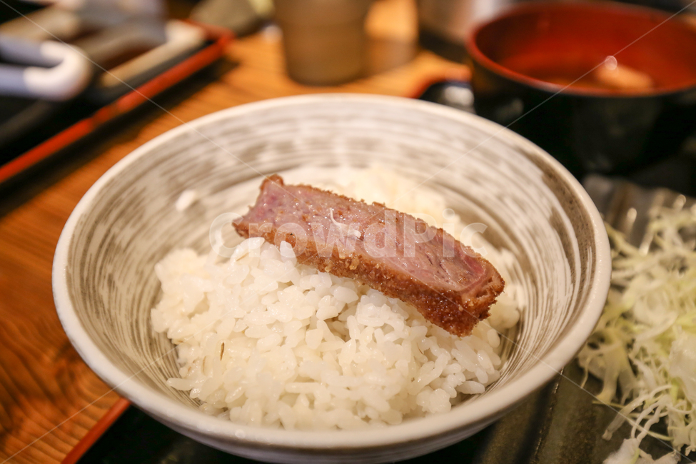 여행,음식사진,규가츠,일본,푸드,food,오사카,여행사진,밥,고기,돈까스,점심,저녁,식재료,일본음식,그릇,canon,rice,meal,일식,음식,식재료,요리,food,cook,meal,dishes,food reserves,육류,고기,meat,일식,일본음식,일본요리,Japanese food,Japanese dishes,Japanese meal,Japanese cook