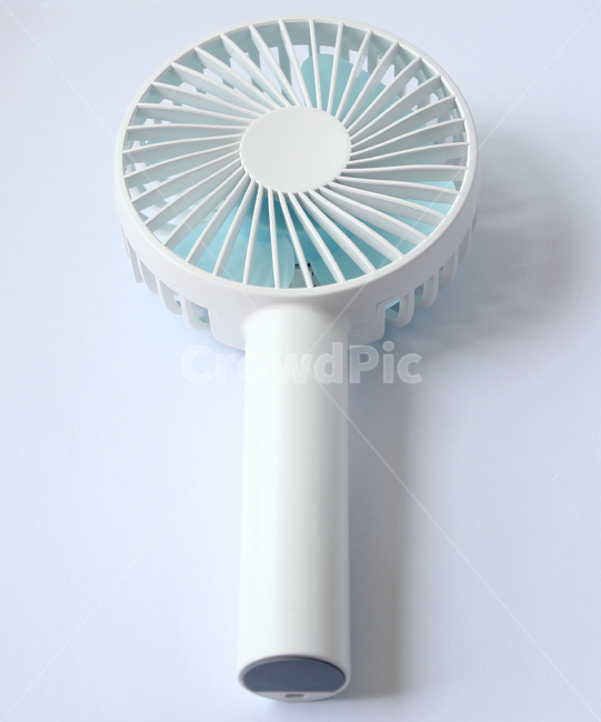 미니,미니선풍기,손선풍기,선풍기,팬,생활용품,기계,흰배경,하얀색,화이트,그림자,제품,물건,여름용품,소품,여름,파랑,블루,파란색,더위,여름,계절,summer,season,사물,물건,오브젝트,thing,object,matter