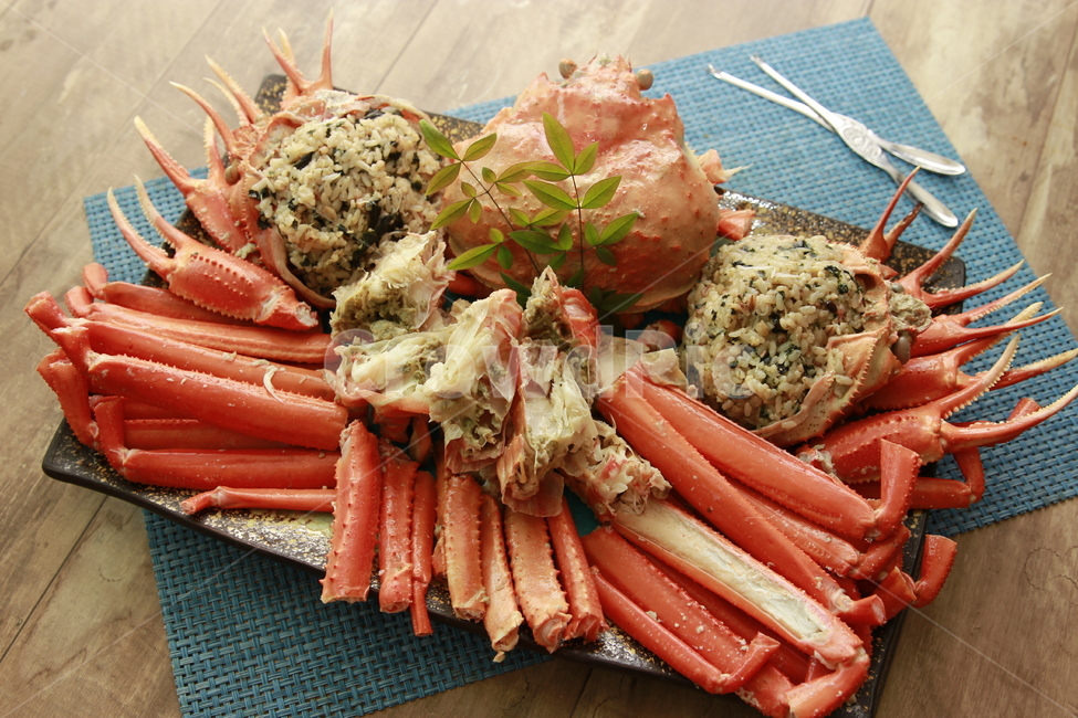 해물,홍게,대게,해산물,한식,한국음식,홈파티,속초,음식,식재료,요리,food,cook,meal,dishes,food reserves,한식,한국음식,한국요리,korean food,korean dishes,korean meal,korean cook