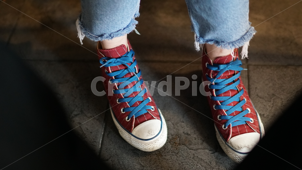 apparel,의복,clothing,의류,footwear,신발류,shoe,구두,운동화,스니커즈,청바지,단화,신발,신발끈,발,일상,daily,dailylook,패션,패션아이템,ootd