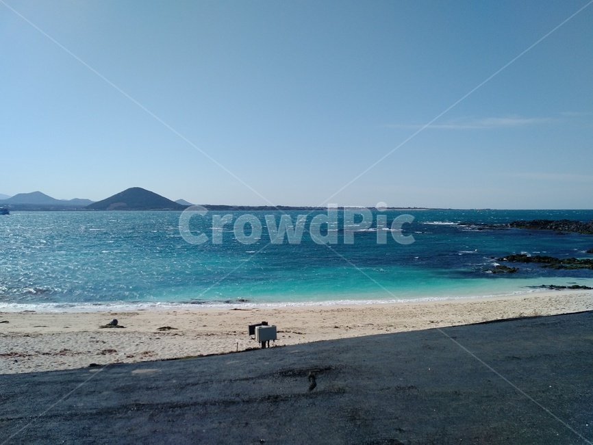 파도,바다,해안가,해변가,모래사장,모래해변,shore,sand,wave,sea,푸른바다,햇살