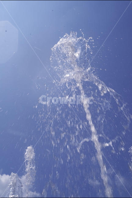 분수,물방울,물줄기,하늘,여름,더위,햇빛,햇살,구름,water,waterdrop,sky,blue,summer,hot,sunshine,cloud,여름,계절,summer,season,물