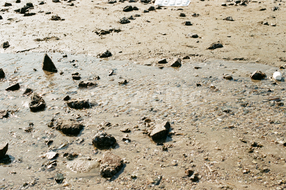 ocean,flowing water,seashore sand,foreshore,Pebble