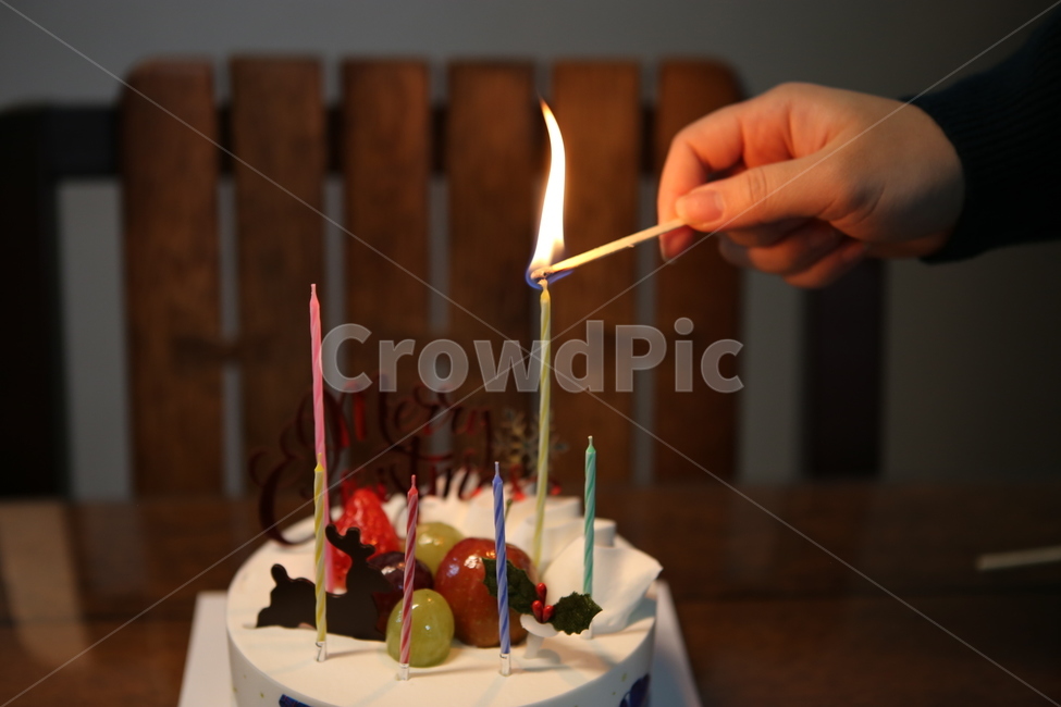 cake,케이크,dessert,디저트,food,음식,person,사람,human,인간