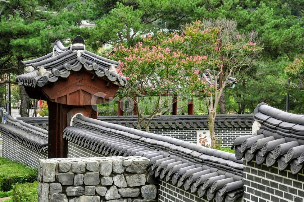 한옥,담,울타리,여름,기와,고궁,한국전통,한국문화,korean traditional,korean culture,건축물,건물외관,exterior,building,structure,architecture,construction