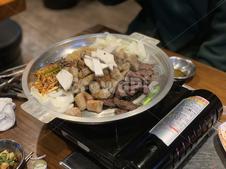 곱창,대창,막창,기름진음식,음식,음식,식재료,요리,food,cook,meal,dishes,food reserves,육류,고기,meat,한식,한국음식,한국요리,korean food,korean dishes,korean meal,korean cook