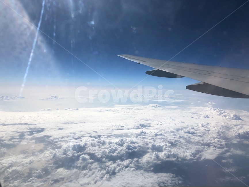 항공기,aircraft,airplane,비행기,transportation,vehicle,구름,cloud