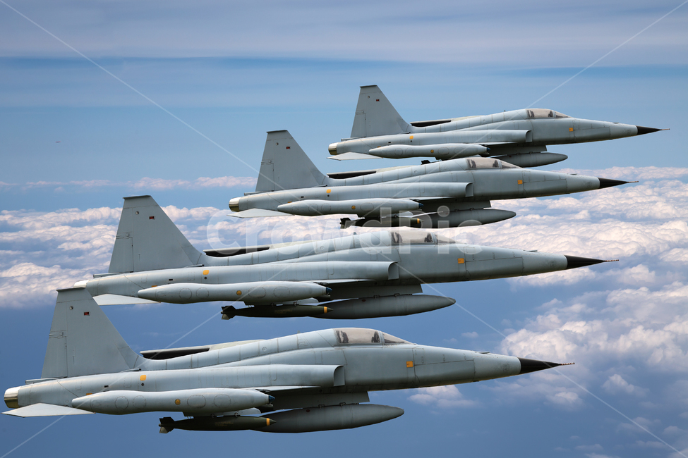 sky,flight,aircraft,control,air Force,cloud,battle,fly,tail wing,engine,airplane,science,oil drum,formation flight,fighter plane,wing,cockpit,traffic