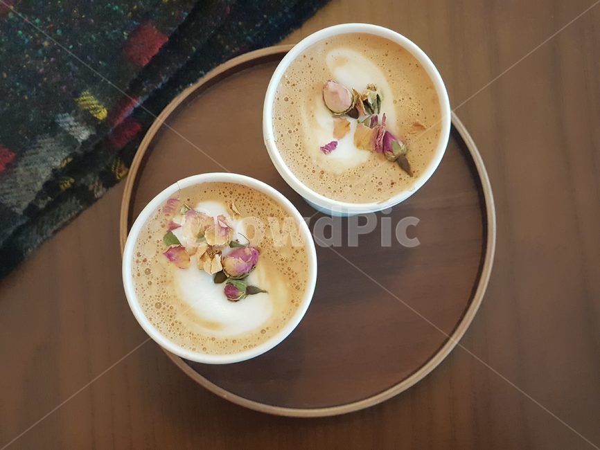 카페,음료,커피,라떼,밀크티,cafe,coffee,drink,latte,milktea,따뜻함,티타임,커피,카페,coffee,cafe
