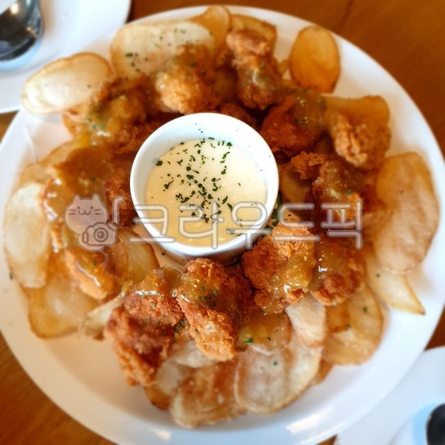 감자튀김,허니갈릭,치킨퐁듀,갈릭치킨퐁듀,음식,food
