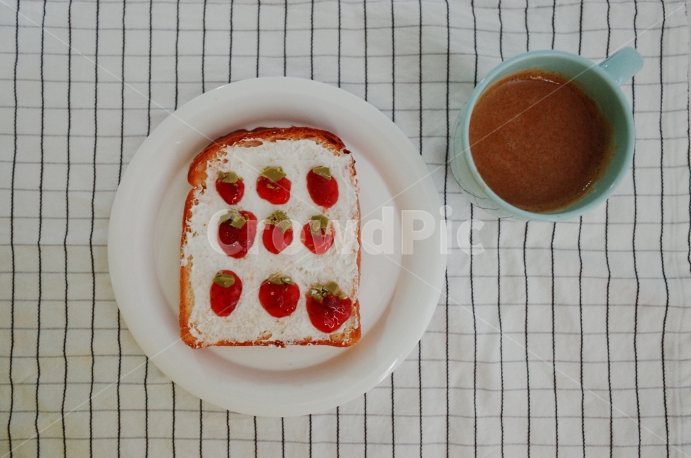 홈카페,홈푸드,토스트,토스트아트,커피,디저트,음식,식재료,요리,food,cook,meal,dishes,food reserves,빵,bread,아침식사,조식,브런치,breakfast,brunch