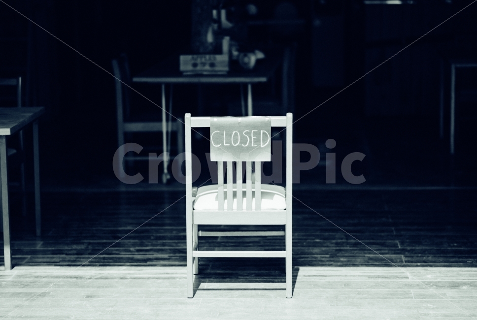closed,클로즈,흑백,BW,흑백사진,의자,인테리어,실내디자인,interior design,사물,물건,오브젝트,thing,object,matter,흑백,모노톤,monochrome,black and white