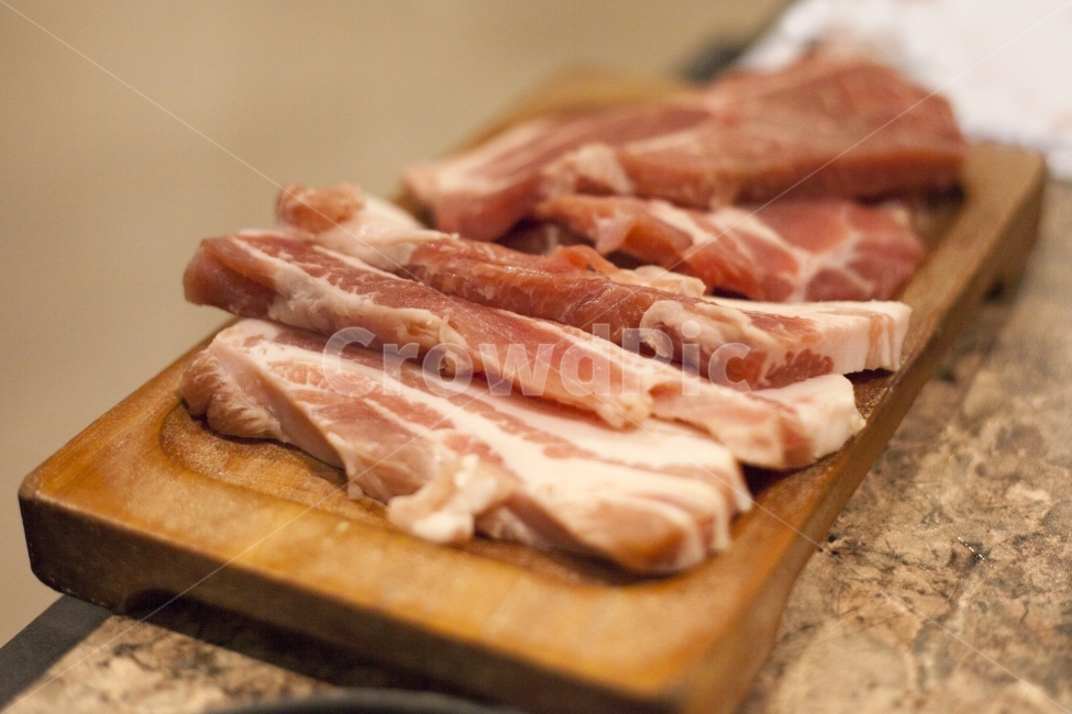 고기,생삼겹,삼겹살,마블링,선홍색,정육점,맛있는,단백질,한국,한국식,비계,음식,식재료,요리,food,cook,meal,dishes,food reserves,육류,고기,meat