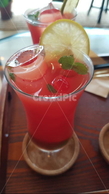 drink,수박주스,주스,마실것,음료,beverage,모히또,cocktail,칵테일,alcohol,여름,까페,juice,fruit,fruitjuice,watermelon,음료수,drink,beverage