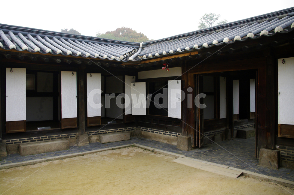 창덕궁,고궁,낙선재,건축,전통건축,traditional,전통,기와지붕,문,창,한국전통,한국문화,korean traditional,korean culture,건축물,건물외관,exterior,building,structure,architecture,construction