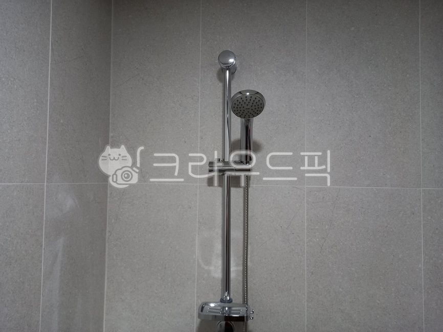 home repairs,shower faucet,construct,bathroom faucet,shower head,interior