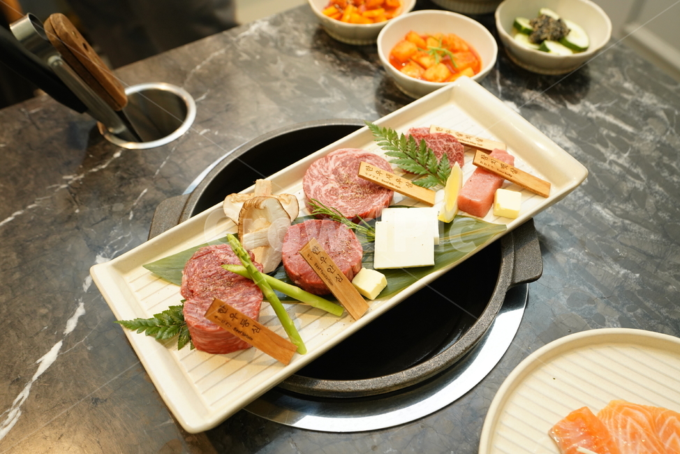 한우,고기,식사,육류,육식,음식,먹거리,푸드,food,소고기,술안주