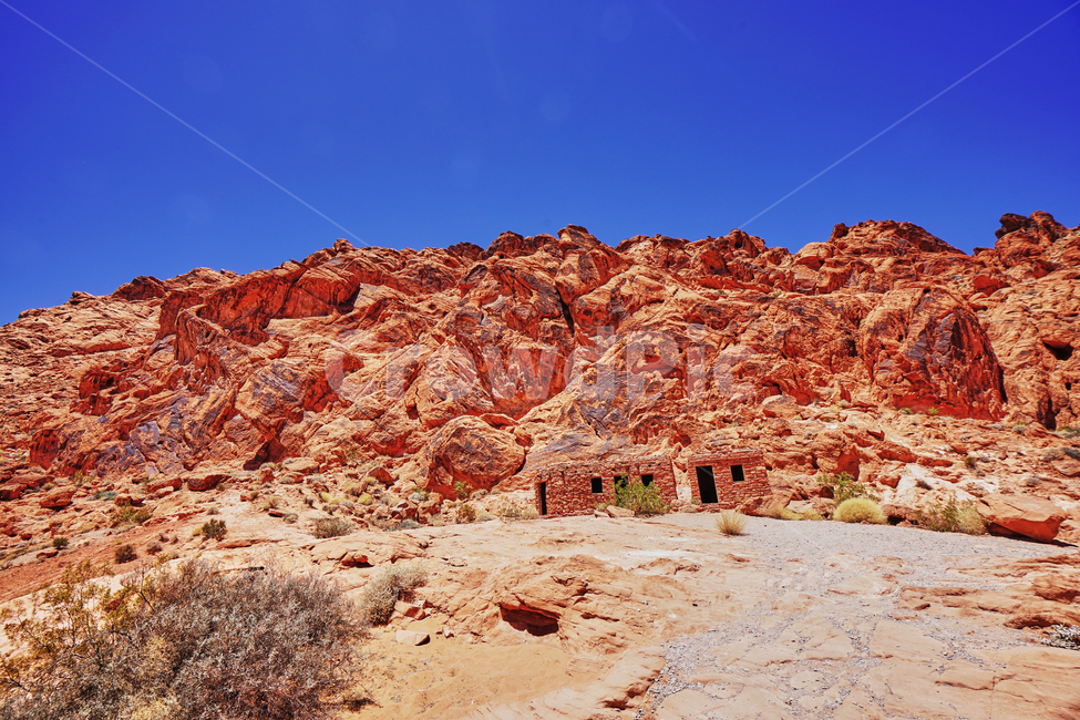 불의계곡,valleyoffire,건조한,dry,풍경,파란하늘,red,sandstone,rock,바위,자연,풍경,nature,landscape,해외,외국,세계,foreign,oversea,world,세계자연풍경,해외자연풍경,외국자연풍경,world nature landscape,outdoors,옥외,mountain,산,ground,바닥