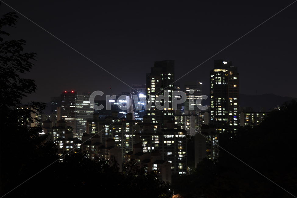 건축,도시,컨셉,도시적인,야경,경치,밤하늘,산,불빛,빌딩,가로등,아파트,가로수,항공등,항공안전등,창,고층빌딩,배경,밤,어두운,깜깜한,야경,밤,풍경,nightscape,night,landscape,도시,city,한국도시풍경,한국도시경관,korea cityscape,nature,자연,outdoors,옥외,building,건물,시티,town,metropolis,중심지,urban,어반