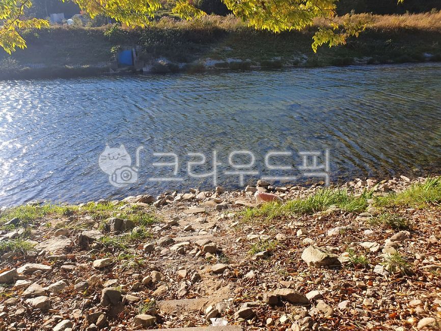 clean water,ocean,Valley,stream,river,water