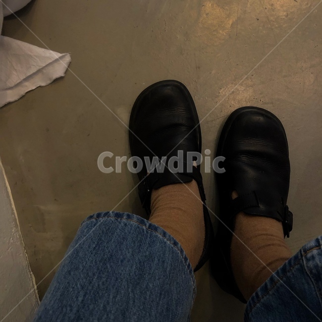 신발,운동화,감성,분위기,산책,시선,양말,휴식,구두,워커,의류,신발류,shoe