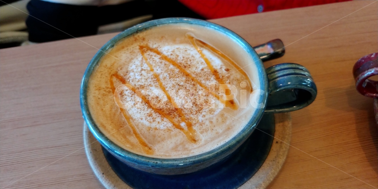 커피,카라멜마끼아또,도자기,도자그그릇,coffee,커피,카페,coffee,cafe