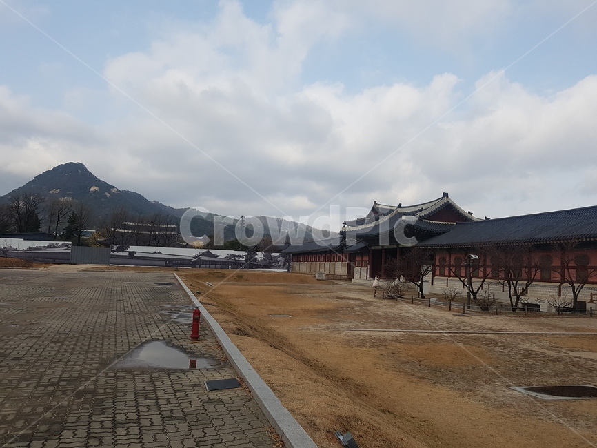 광화문,산,서울,seoul,기와,하늘,구름